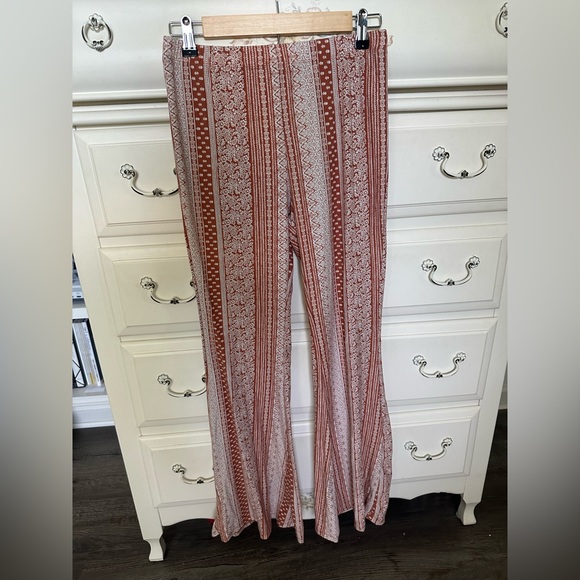 Forever 21 Pants - Forever 21 Flare Printed Pants, Size Medium